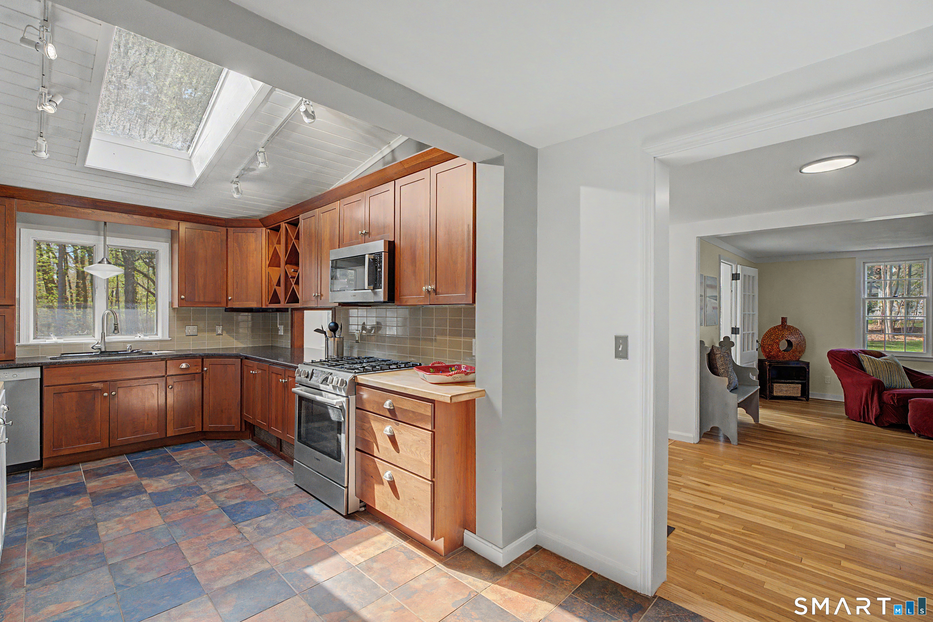 304 Bushy Hill Road Simsbury CT 06070