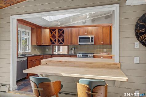 304 Bushy Hill Road Simsbury CT 06070