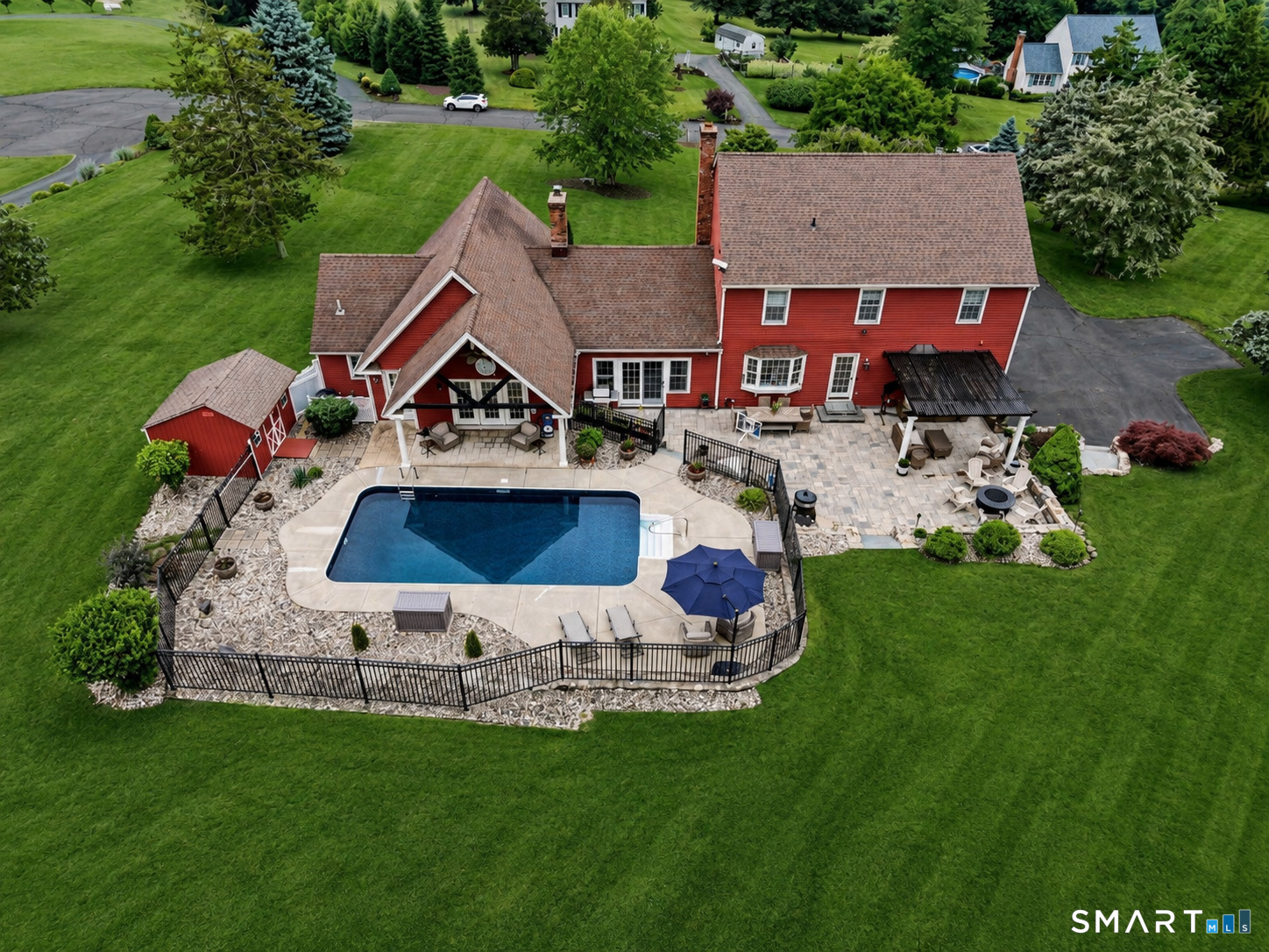 9 Hedge Meadow Lane Newtown CT 06470