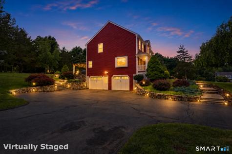 9 Hedge Meadow Lane Newtown CT 06470
