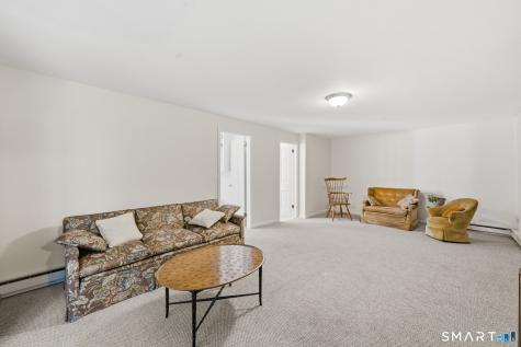107 Minnechaug Drive Glastonbury CT 06033