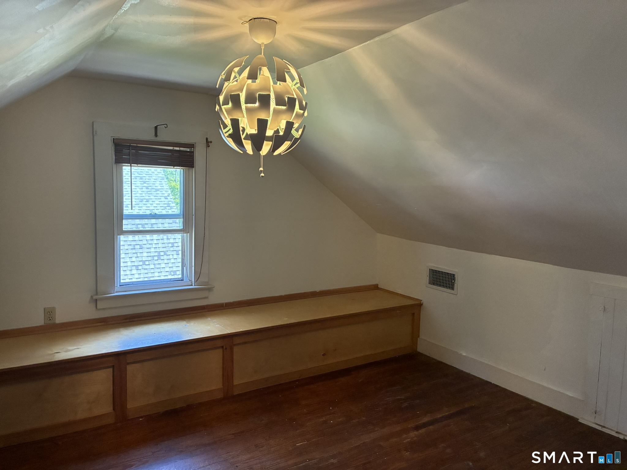 31 Elihu Street Hamden CT 06517
