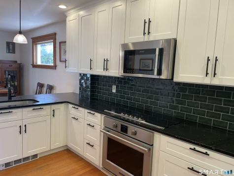 31 Elihu Street Hamden CT 06517