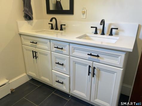 31 Elihu Street Hamden CT 06517