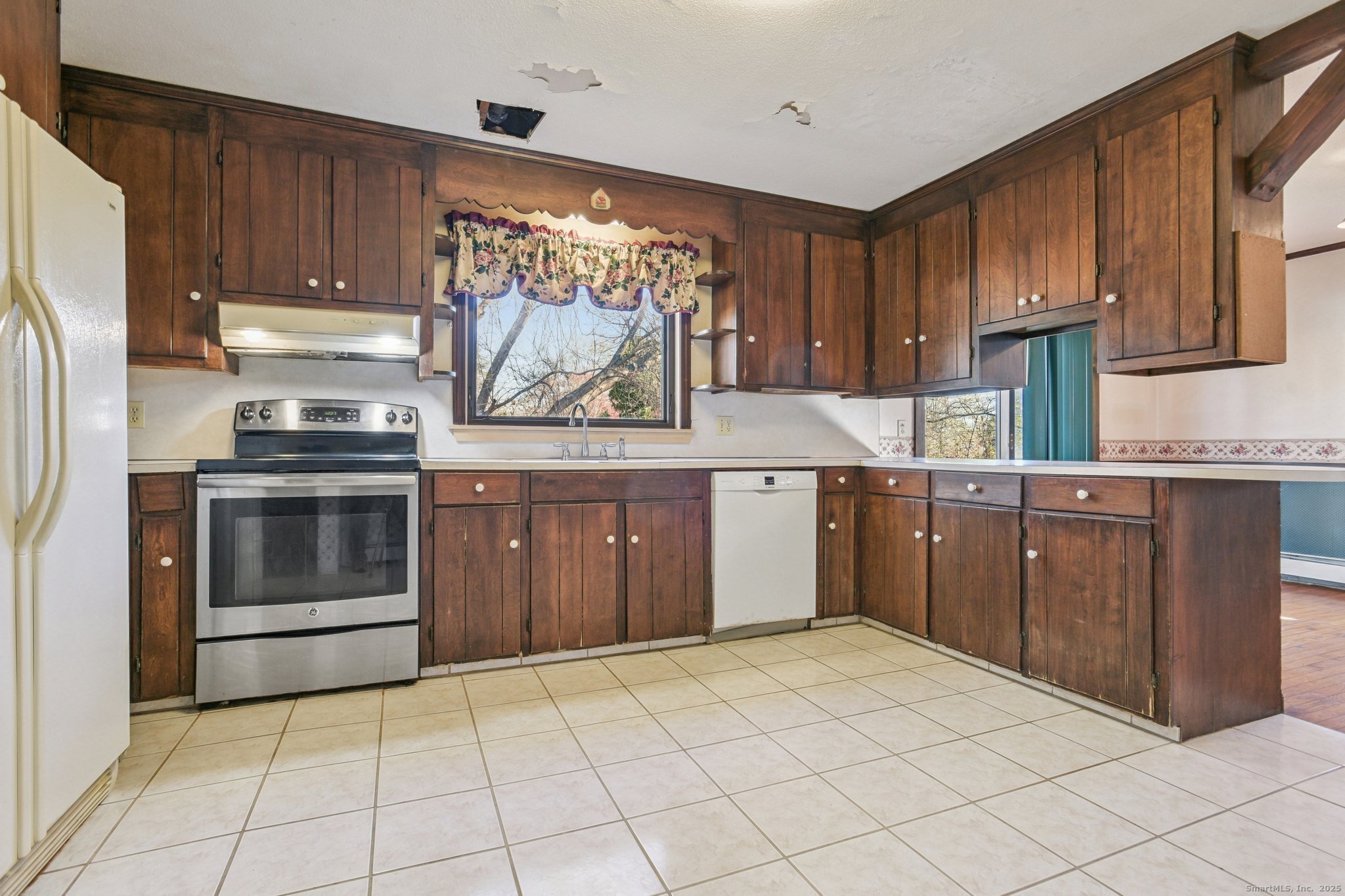 16 Green Avenue Stonington CT 06379