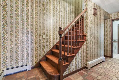 16 Green Avenue Stonington CT 06379