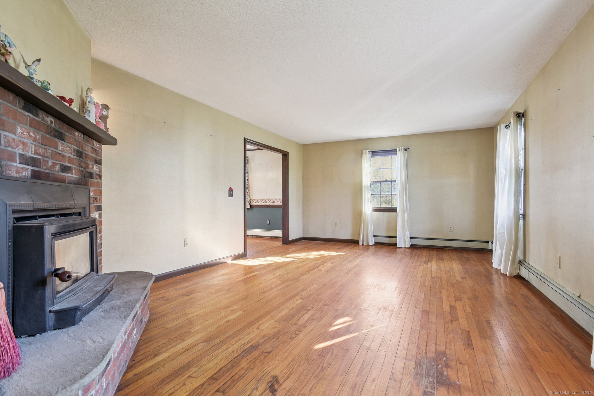 16 Green Avenue Stonington CT 06379