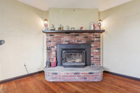 16 Green Avenue Stonington CT 06379