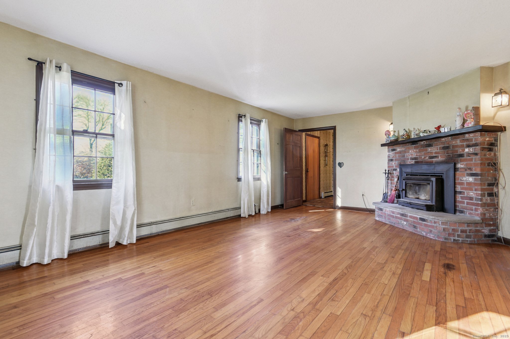 16 Green Avenue Stonington CT 06379