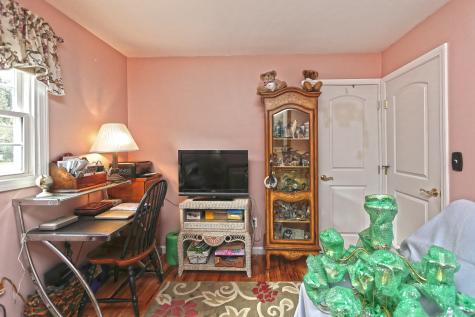 30 Lakeview Drive Milford CT 06460