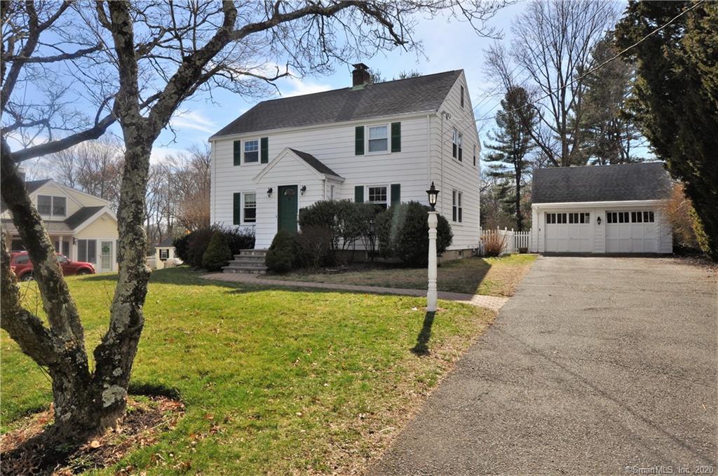 185 Lovers Lane Fairfield CT 06824