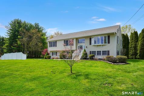 1420 River Blvd Extension Suffield CT 06078