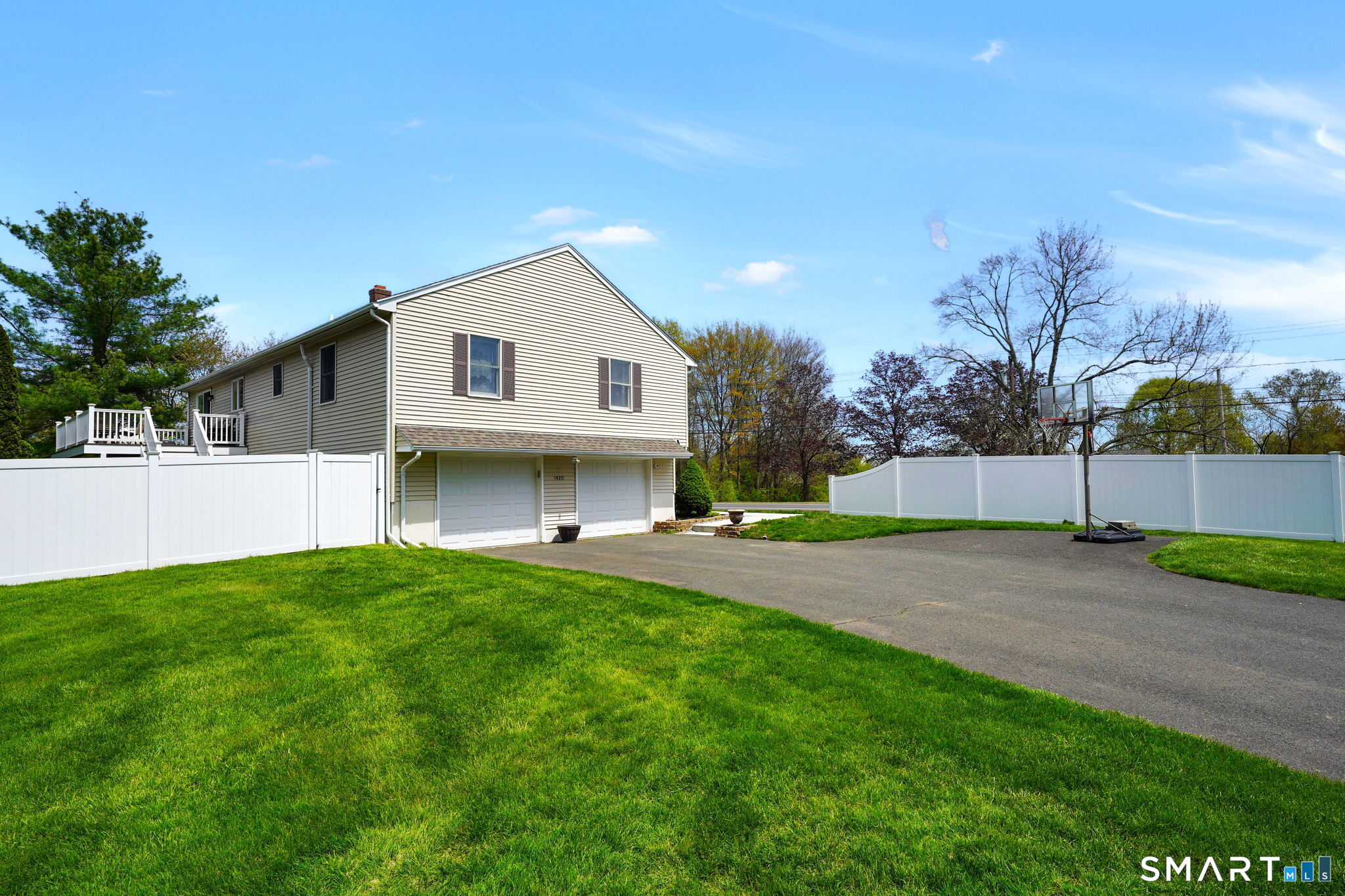 1420 River Blvd Extension Suffield CT 06078