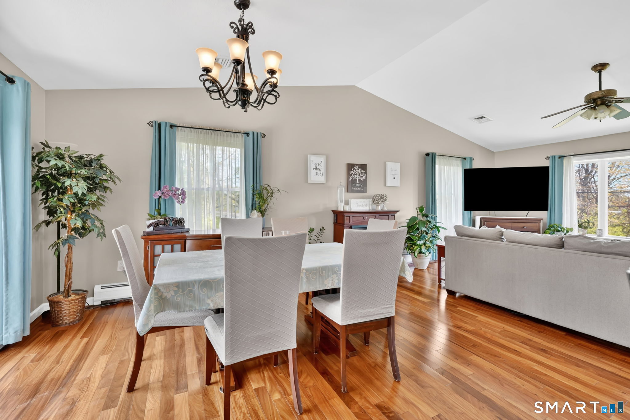 1420 River Blvd Extension Suffield CT 06078