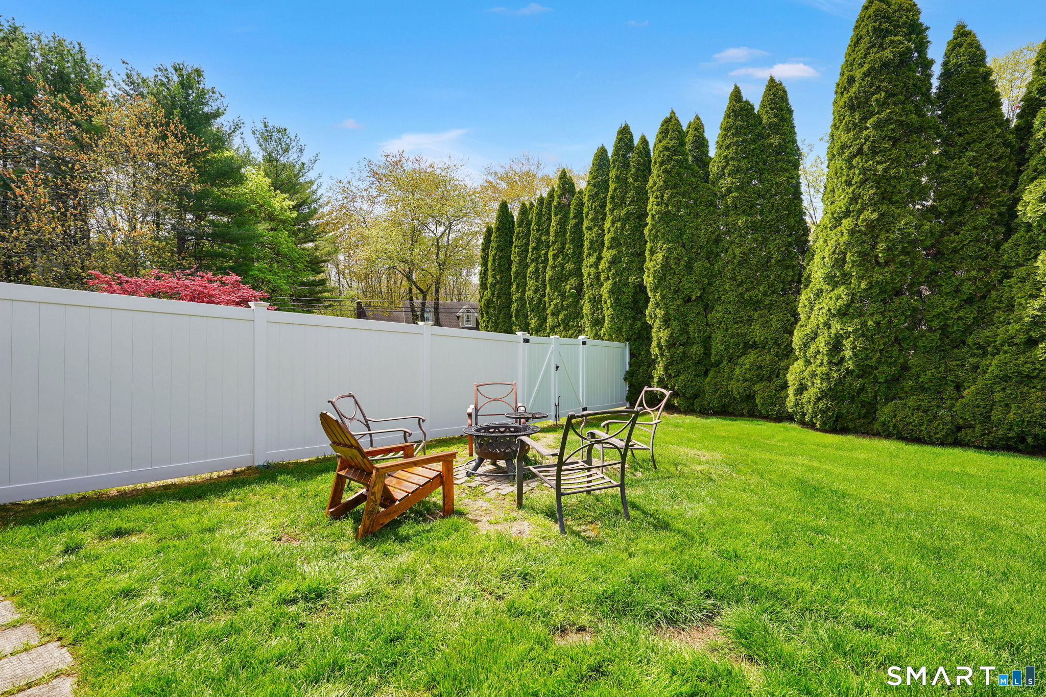 1420 River Blvd Extension Suffield CT 06078