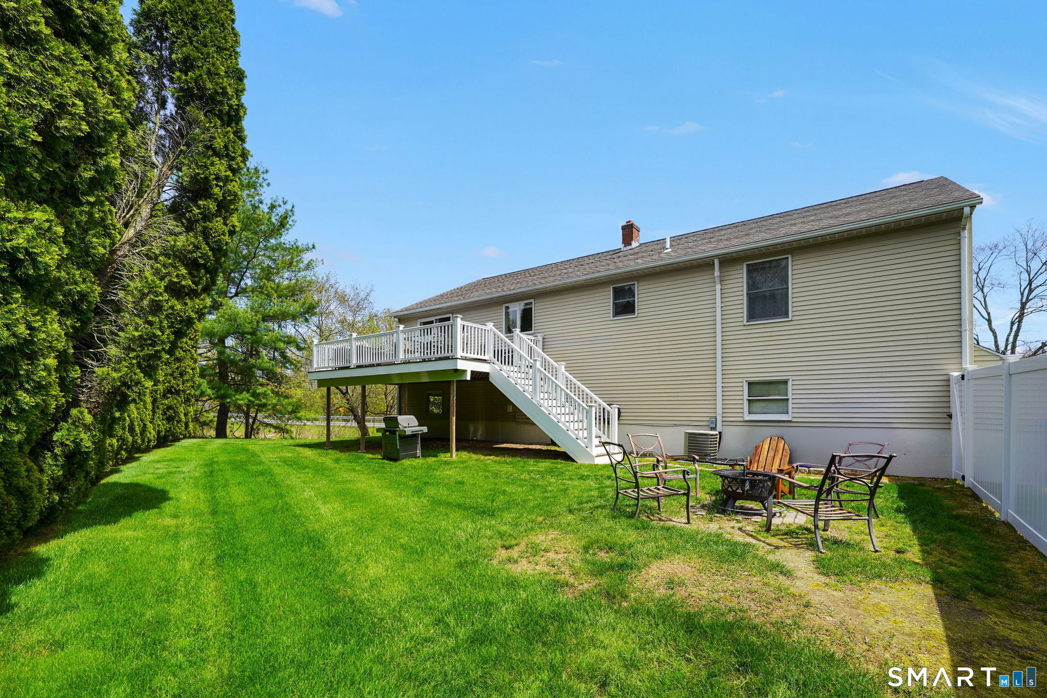 1420 River Blvd Extension Suffield CT 06078