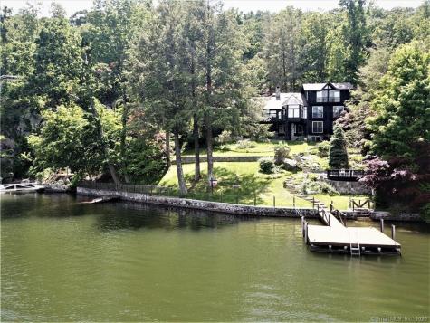 13 Woods Road New Fairfield CT 06812