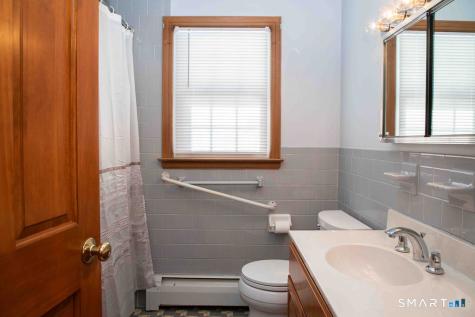 1240 High Road Berlin CT 06037