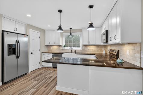 86 Hi Lea Farm Road Colchester CT 06415