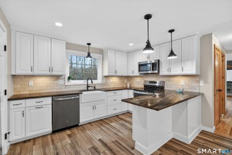 86 Hi Lea Farm Road Colchester CT 06415