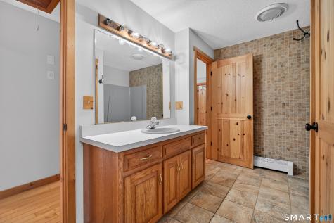 86 Hi Lea Farm Road Colchester CT 06415