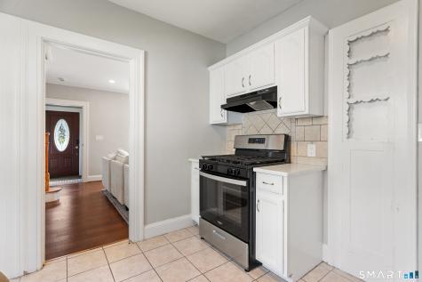 86 Roydon Road New Haven CT 06511