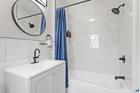 86 Roydon Road New Haven CT 06511