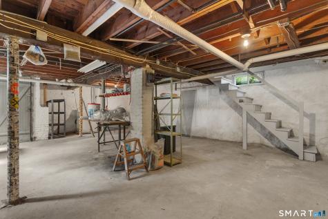 86 Roydon Road New Haven CT 06511