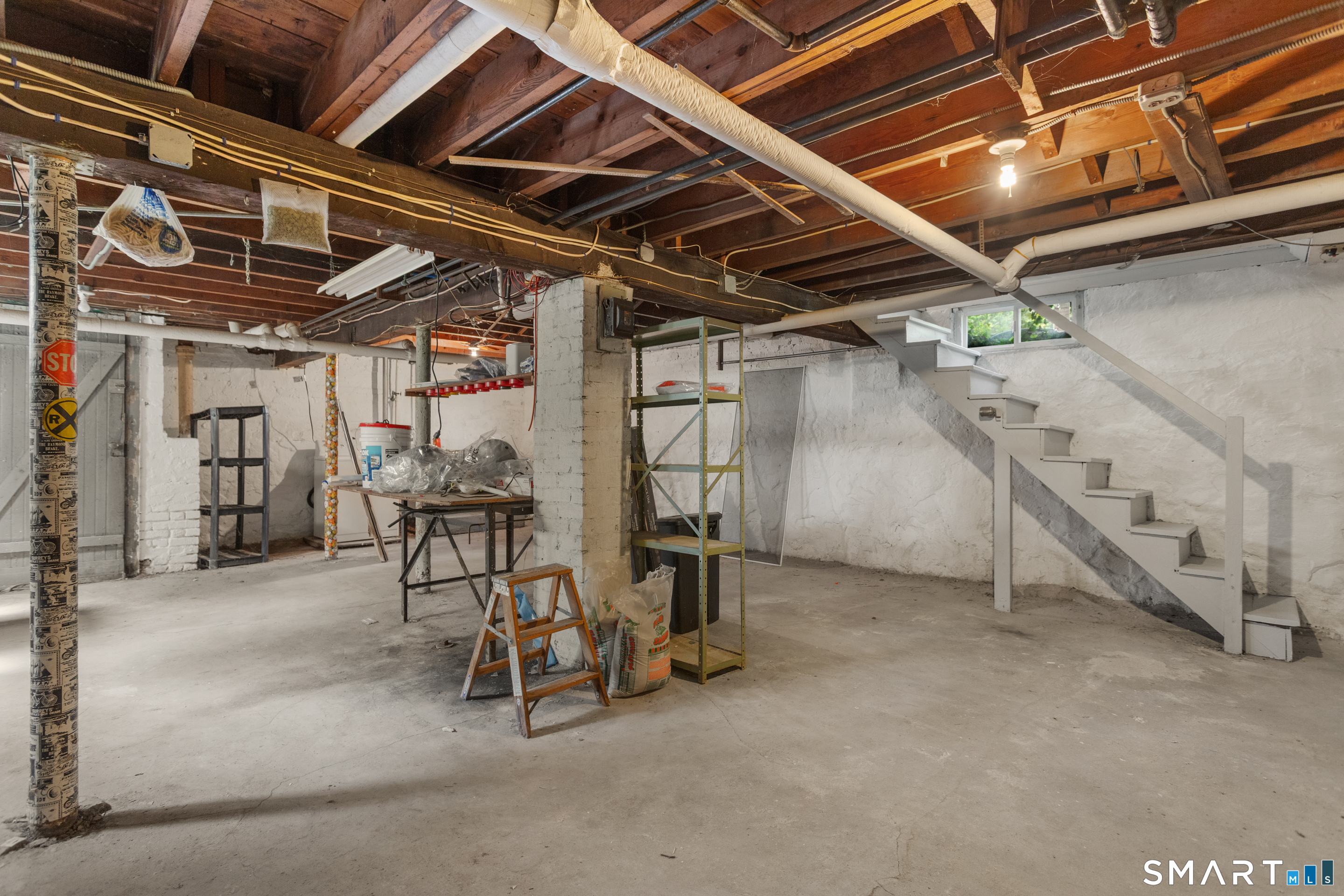 86 Roydon Road New Haven CT 06511