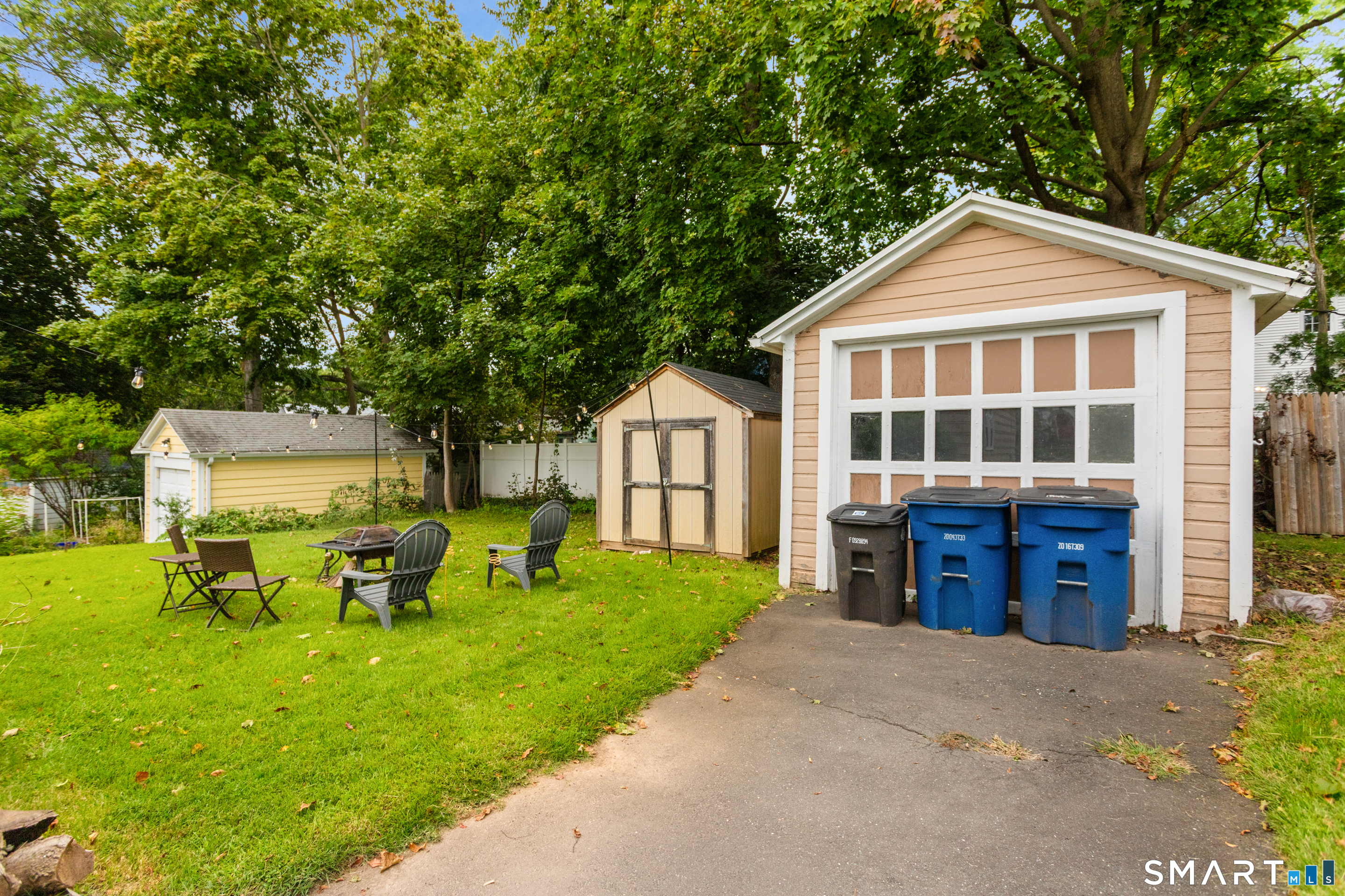 86 Roydon Road New Haven CT 06511