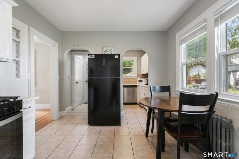 86 Roydon Road New Haven CT 06511