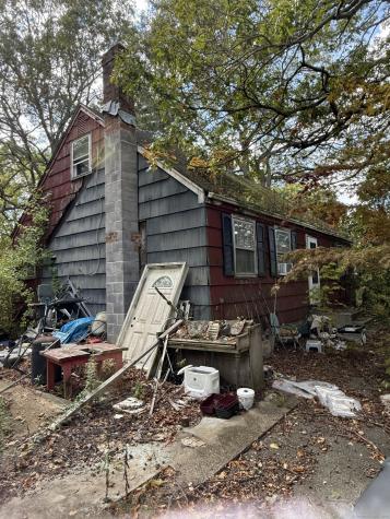 64 Pennsylvania Avenue Montville CT 06370