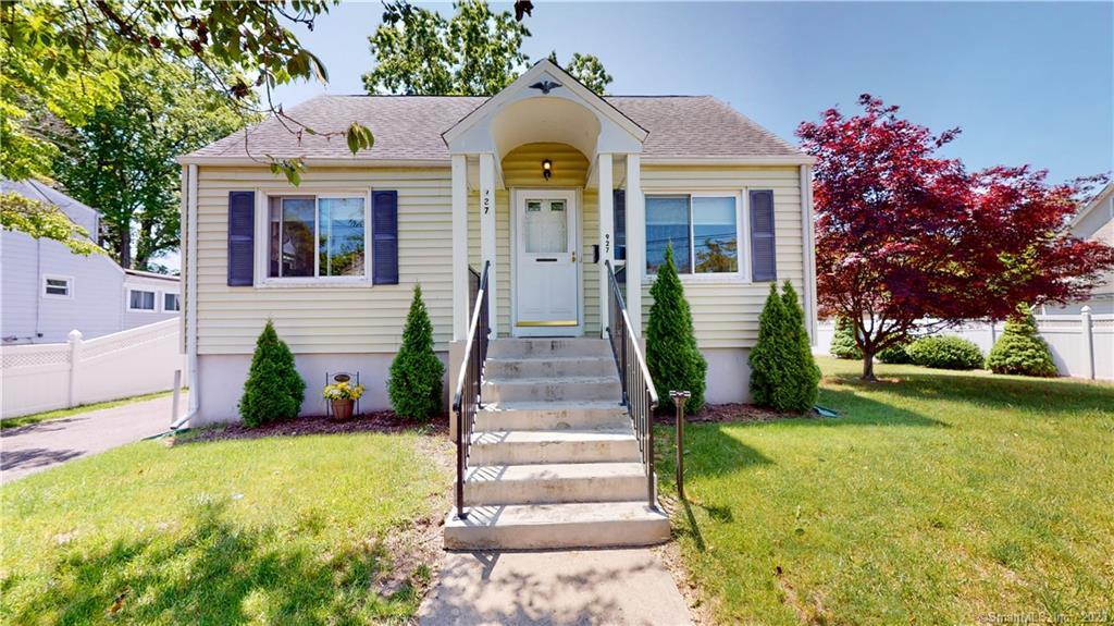927 Birdseye Street Stratford CT 06615