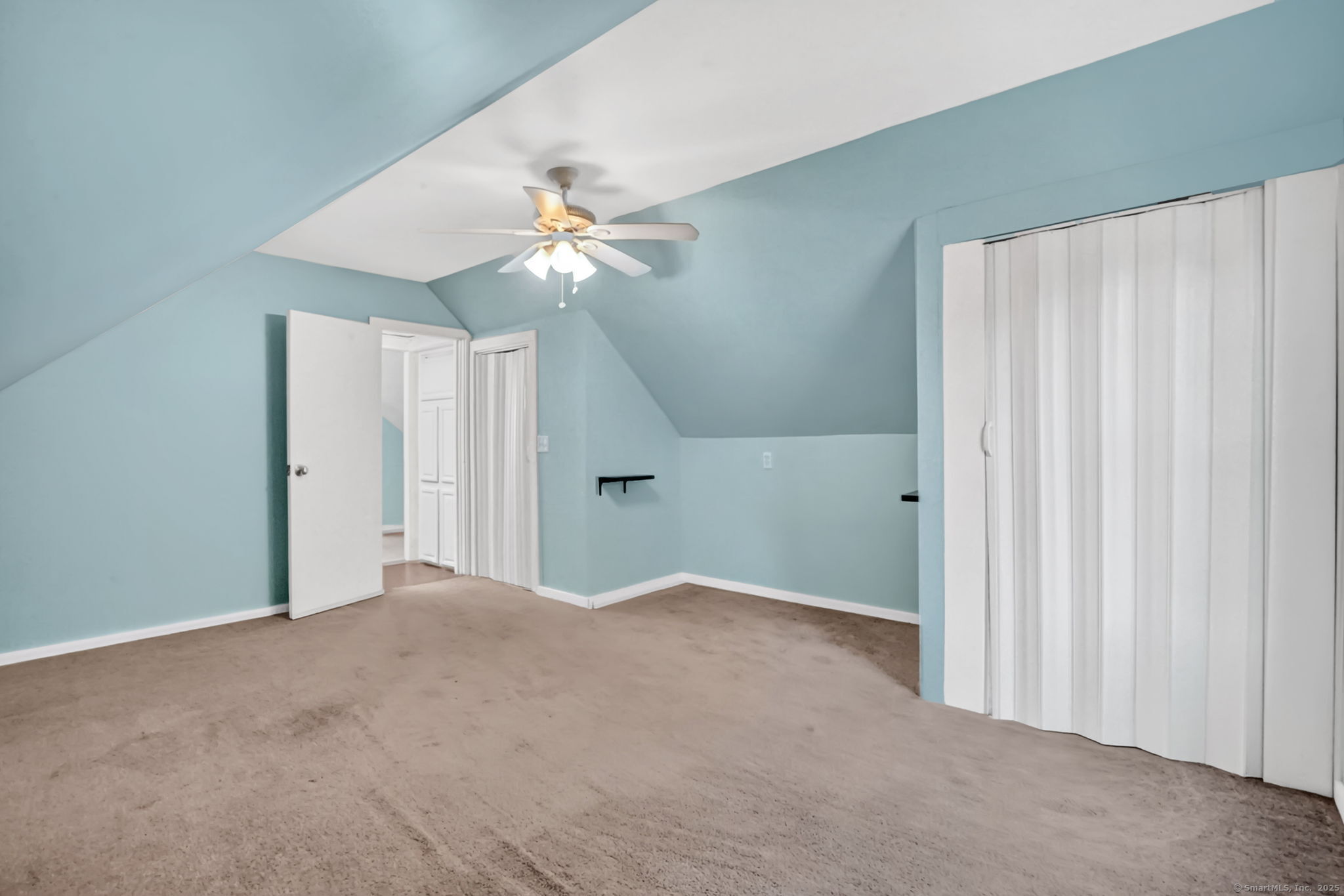 21 King Court Enfield CT 06082