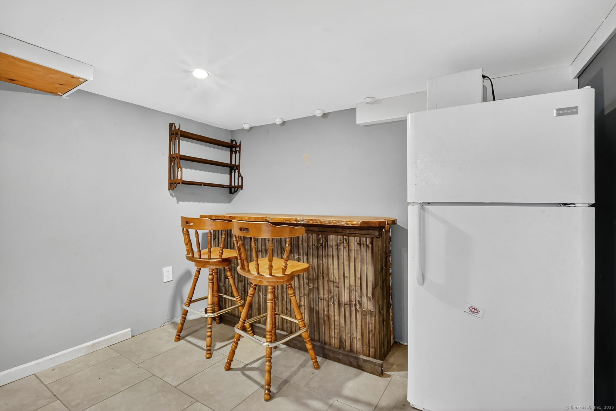 21 King Court Enfield CT 06082