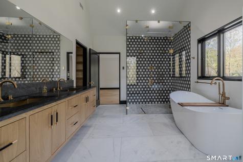 201 Ponus Avenue Extension Norwalk CT 06854