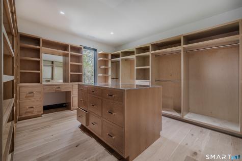 201 Ponus Avenue Extension Norwalk CT 06854