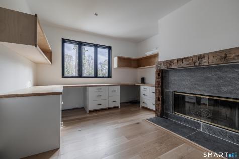 201 Ponus Avenue Extension Norwalk CT 06854