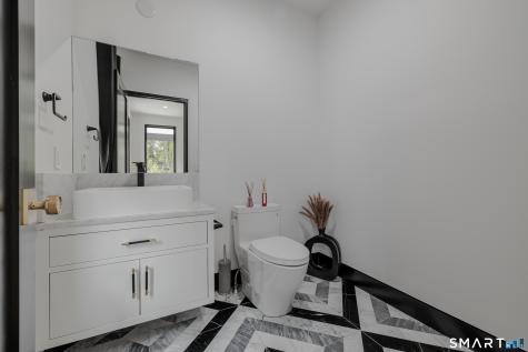 201 Ponus Avenue Extension Norwalk CT 06854