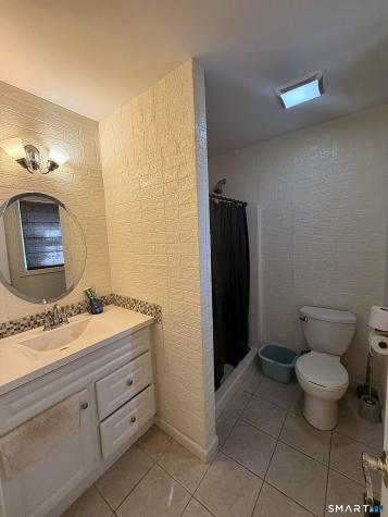 35 Andrea Drive West Haven CT 06516