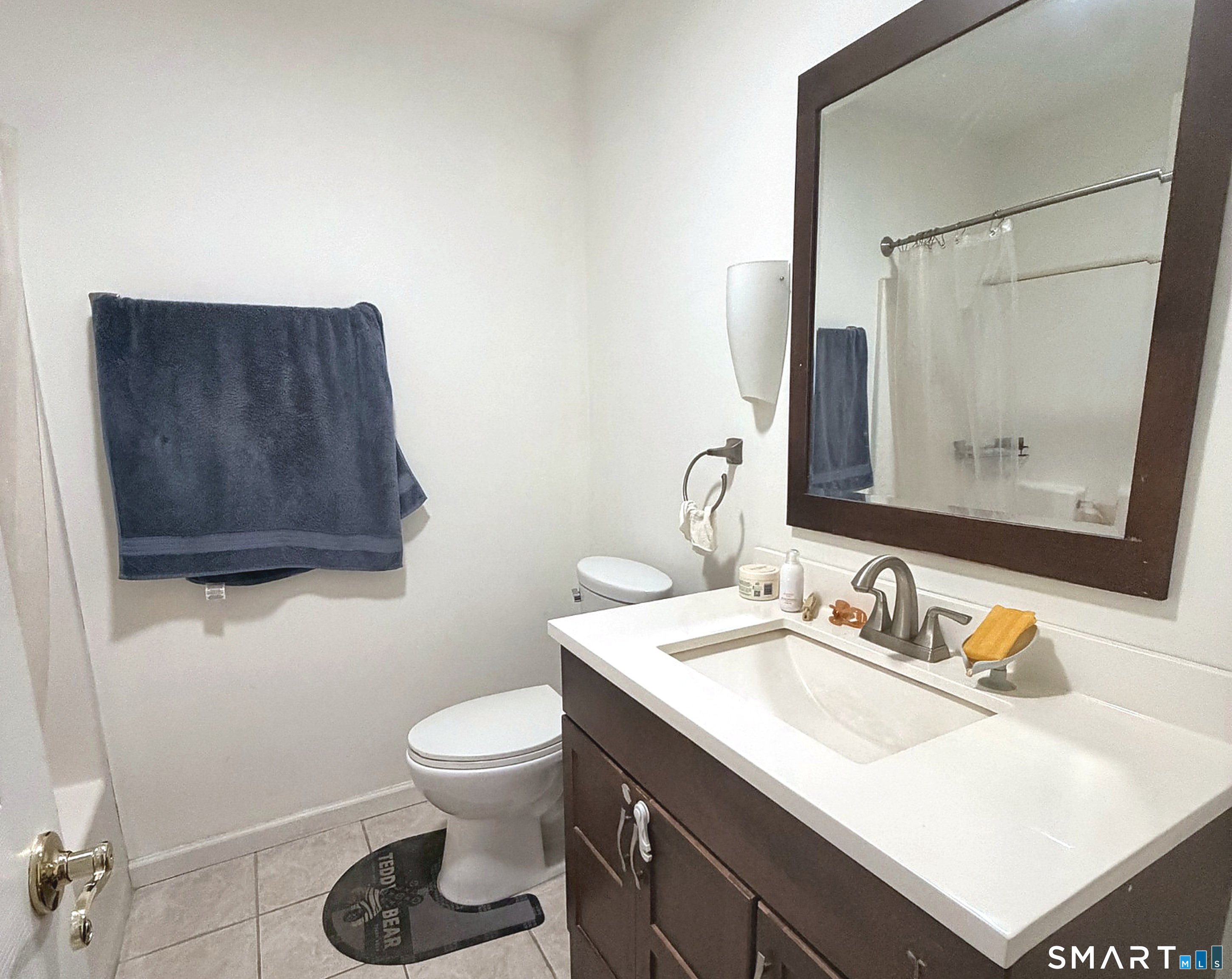 35 Andrea Drive West Haven CT 06516