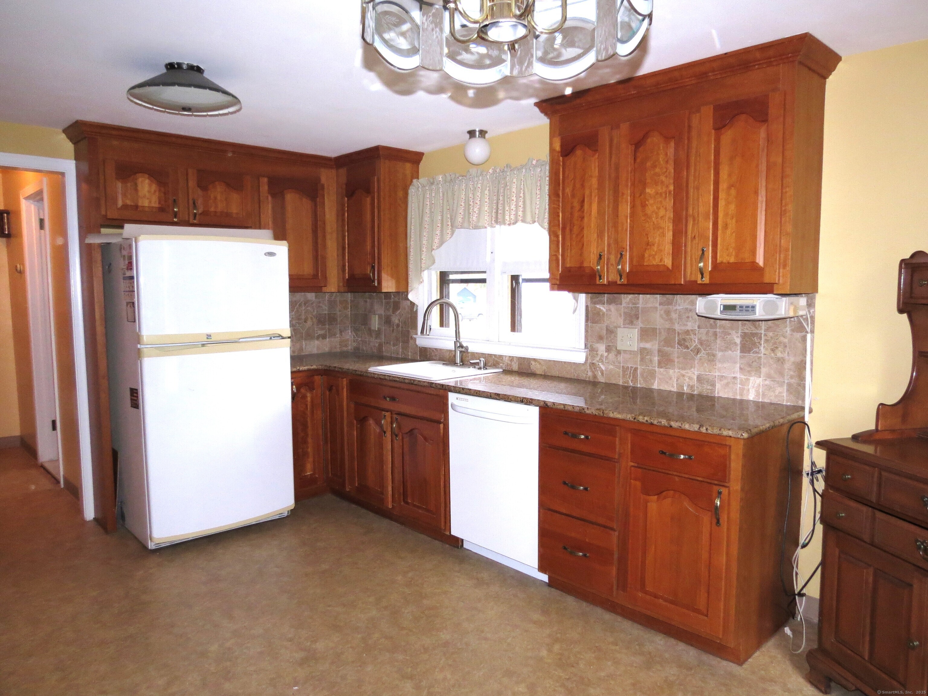 18 Avalon Place Wethersfield CT 06109