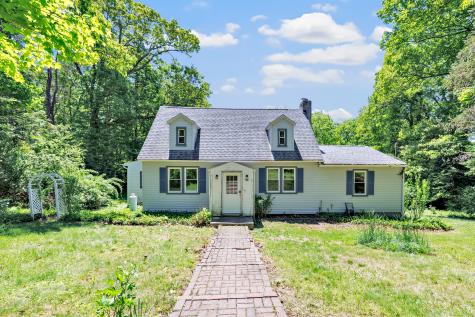 13 Hoyt Road Bethel CT 06801