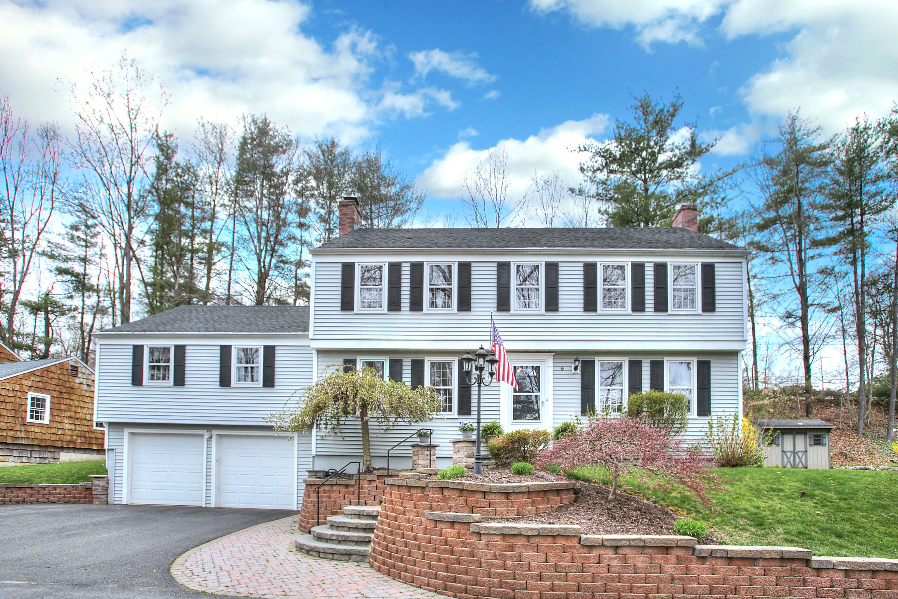 5 Treeborough Drive West Hartford CT 06117