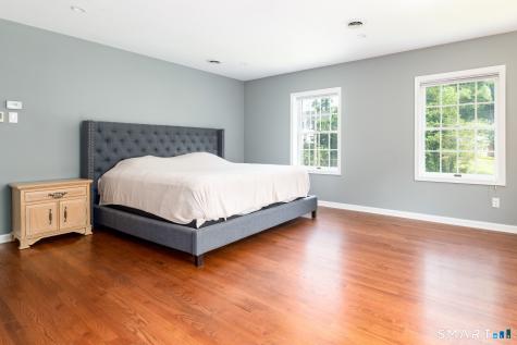 63 Garibaldi Lane New Canaan CT 06840
