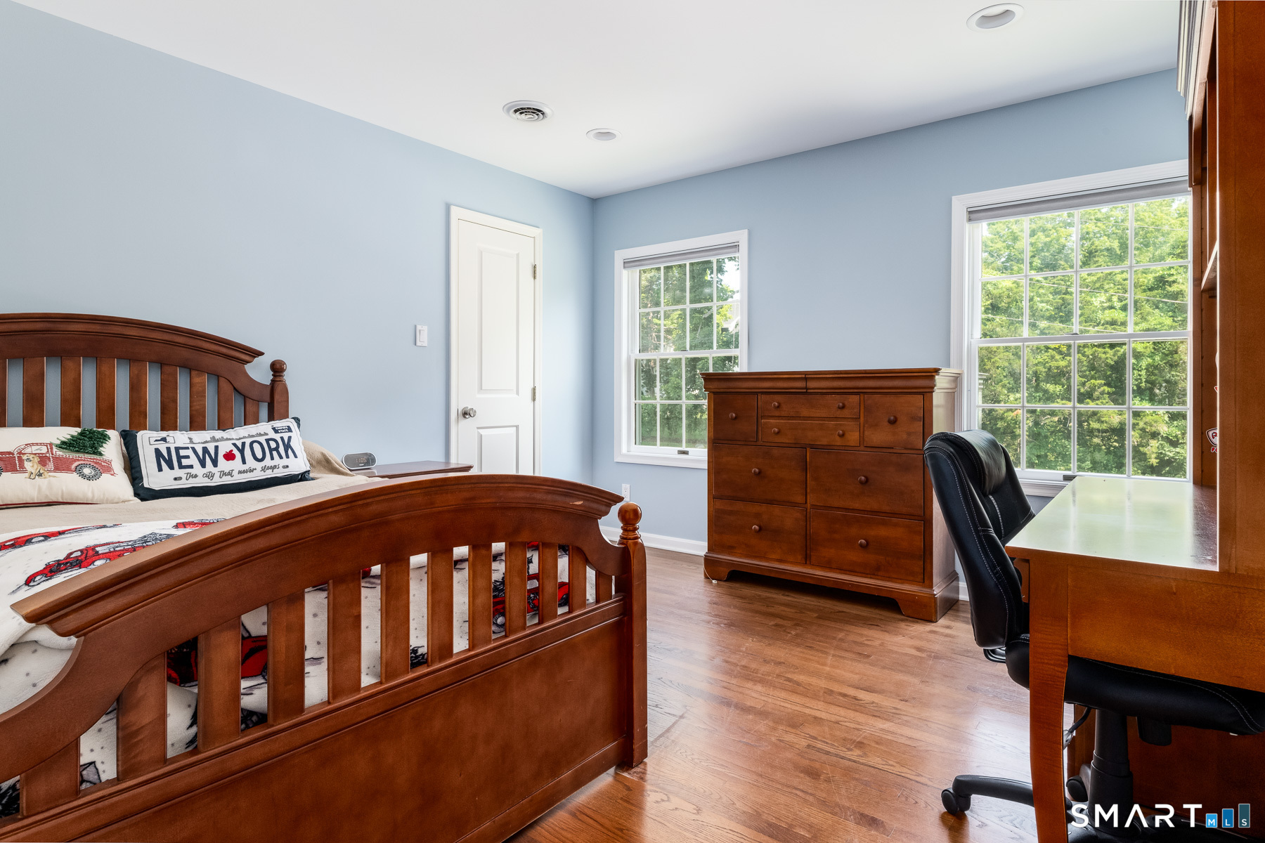 63 Garibaldi Lane New Canaan CT 06840