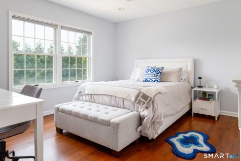 63 Garibaldi Lane New Canaan CT 06840