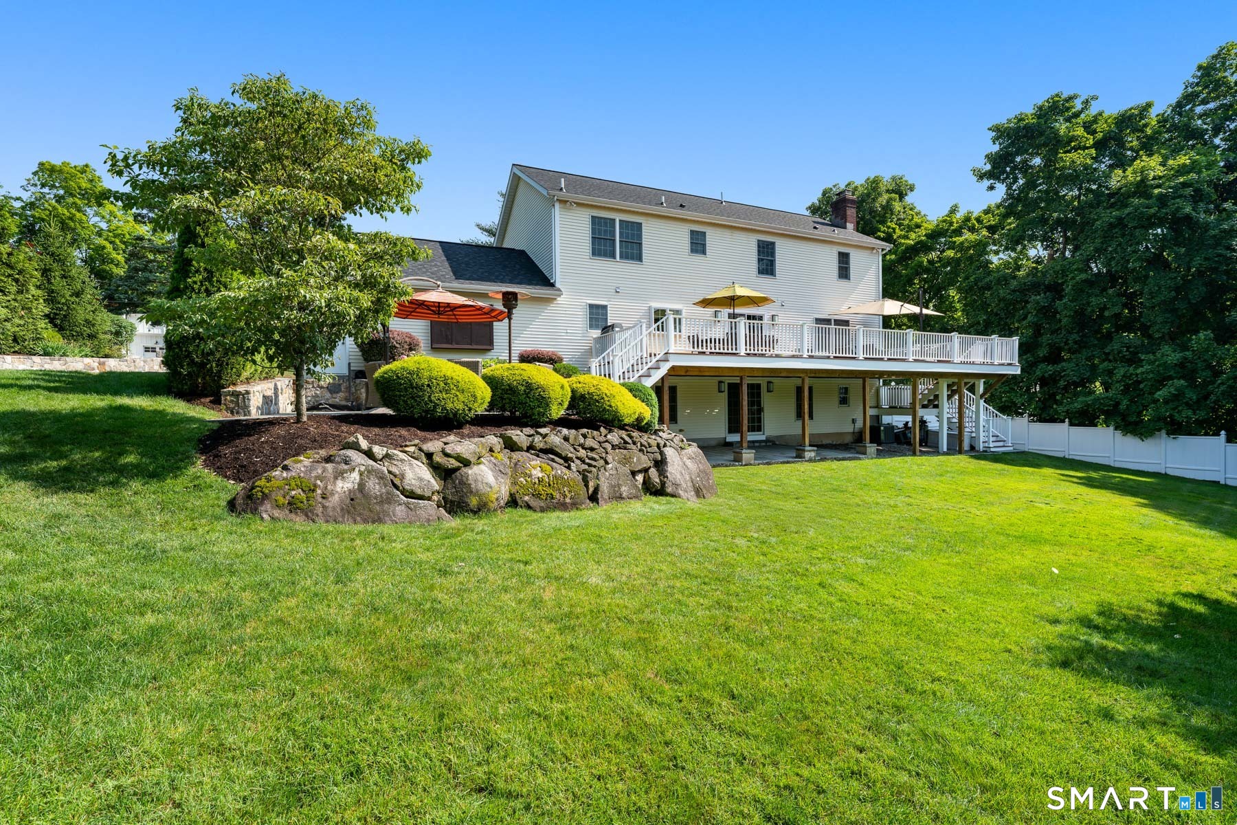 63 Garibaldi Lane New Canaan CT 06840