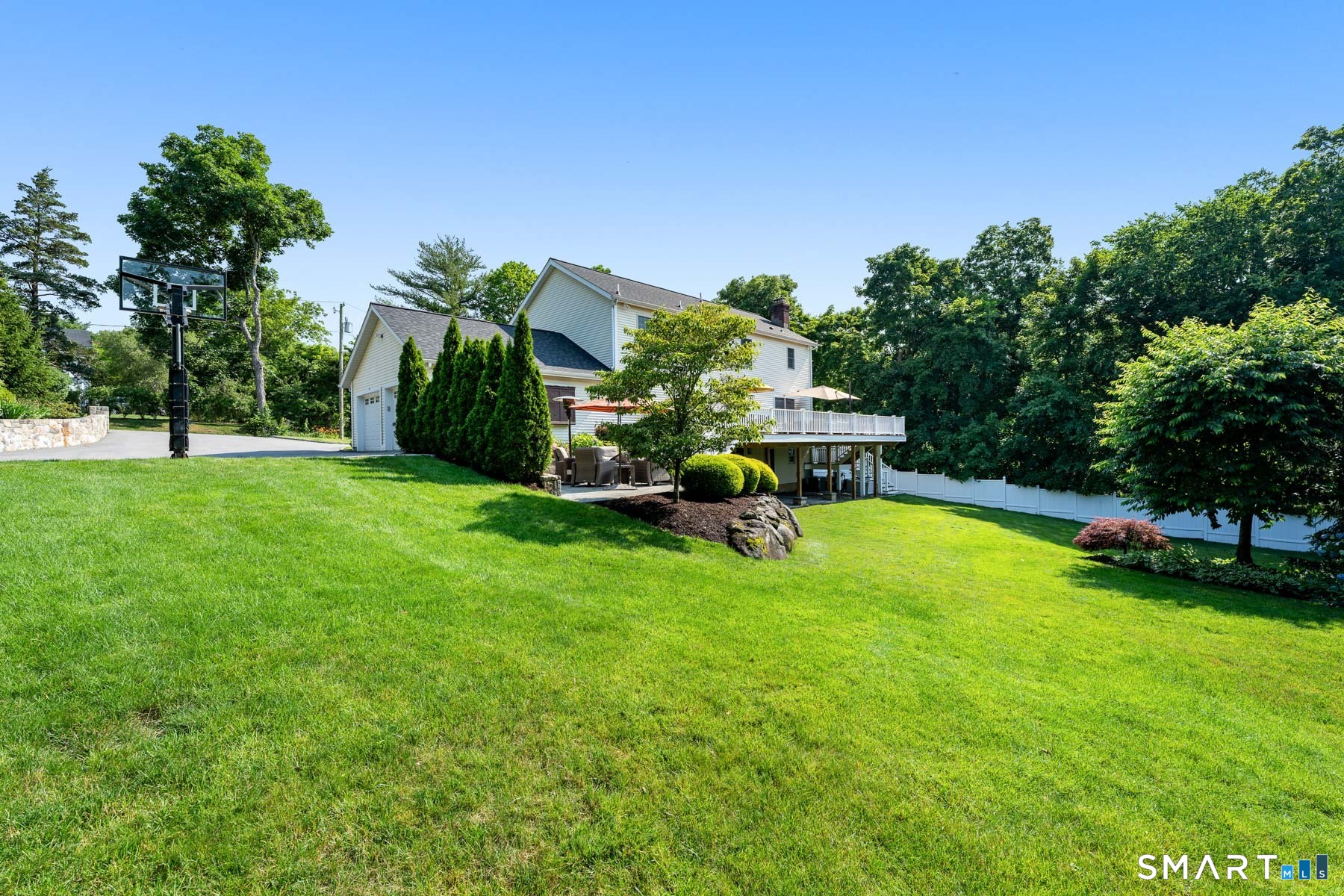 63 Garibaldi Lane New Canaan CT 06840