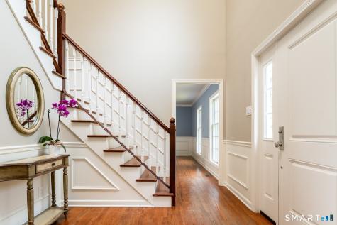 63 Garibaldi Lane New Canaan CT 06840